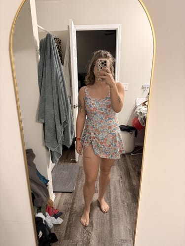 Customer photo review of Emoswim - Tankini Badeanzug für Damen Bauchweg Zweiteilige Bademode High Waist Tanktop mit Baderock