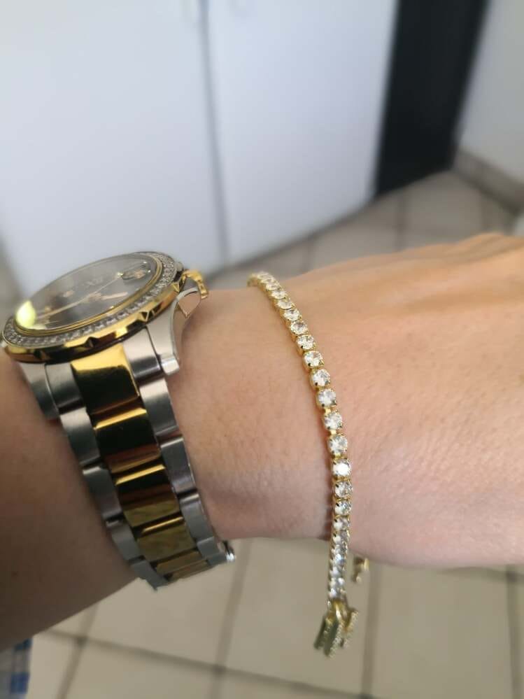 Customer photo review of Pulsera Tennis de Inicial Personalizada