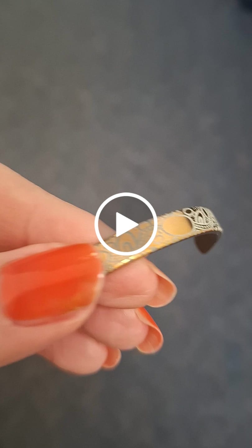 Customer video review of Aboriginal Art Cuff Bangle