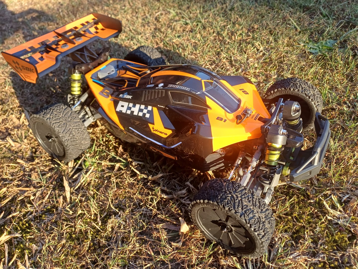 Customer photo review of Storm Breaker 1/10 Metal Brushless RTR 4WD Buggy | SBK10