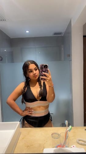 Customer photo review of Emoswim - High Waist Bauchweg Colorblock Bikini-Sets