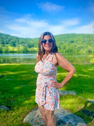 Customer photo review of Emoswim - One-Shoulder Badekleid für Damen Bauchweg Badeanzug mit Rock