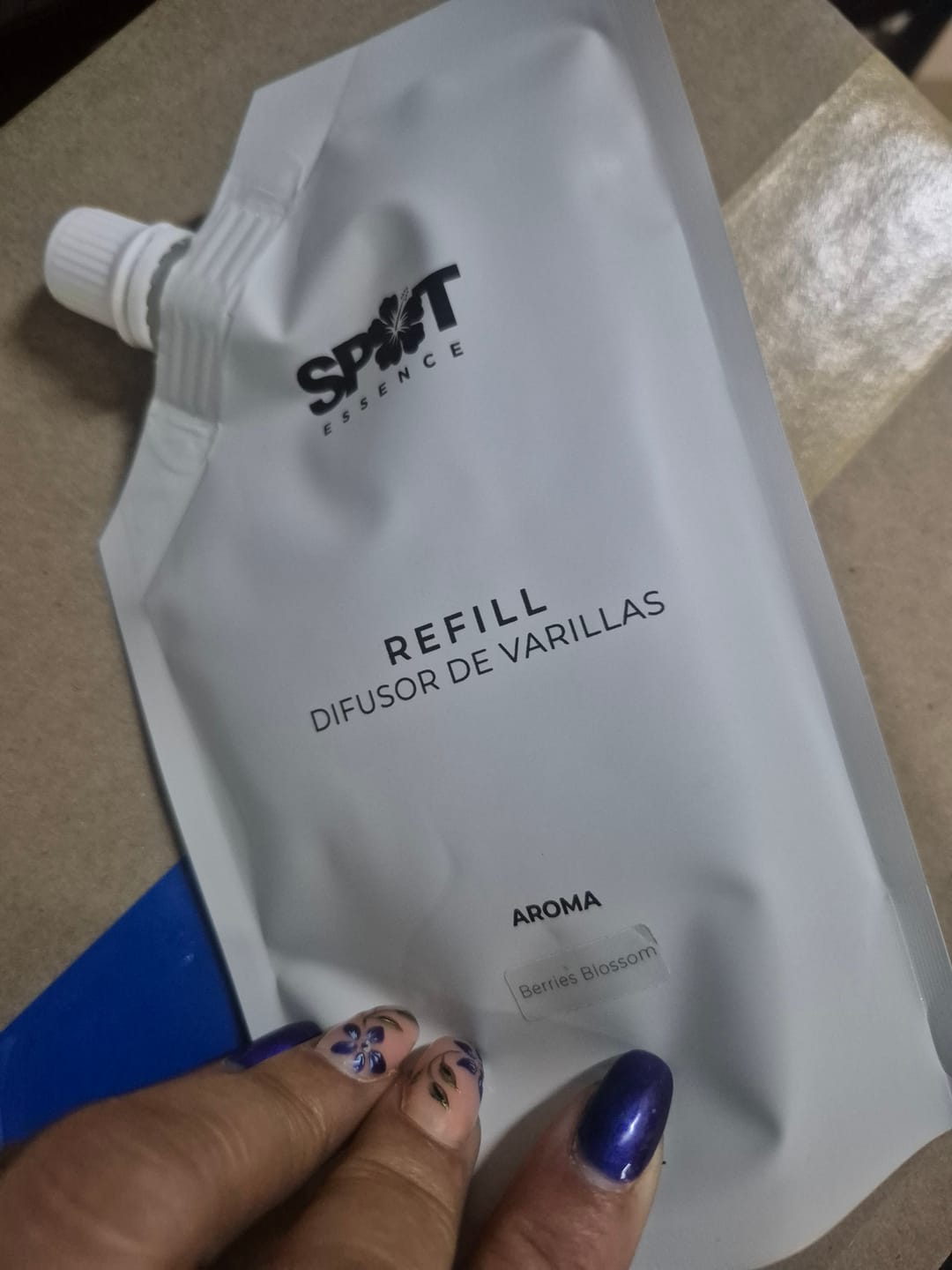Customer photo review of Refill Difusor de Varillas Berries Blossom 250ml