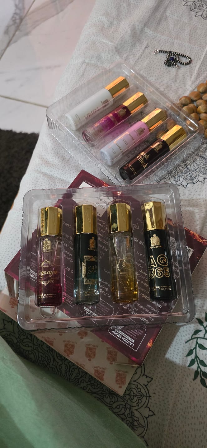 Customer photo review of Perfume Gift Set For Women 4 Pcs Set of Premium Perfume Spray