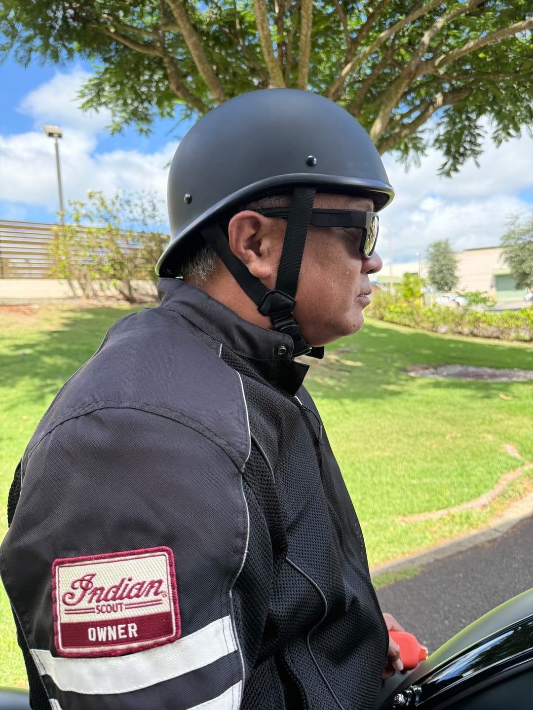Customer photo review of Switchback DOT Reversible Helmet Flat & Gloss Black
