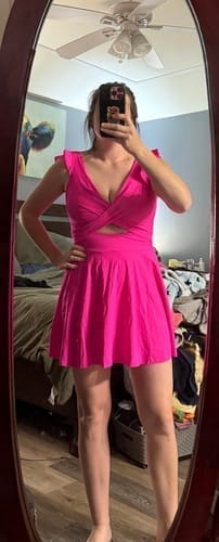 Customer photo review of Emoswim - Damen Badeanzug Rüschen Cut-Out Badekleid Bauchweg V-Ausschnitt Wickel-Bademode