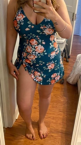 Customer photo review of Emoswim - Damen Bauchweg Slim Fit Badeanzug