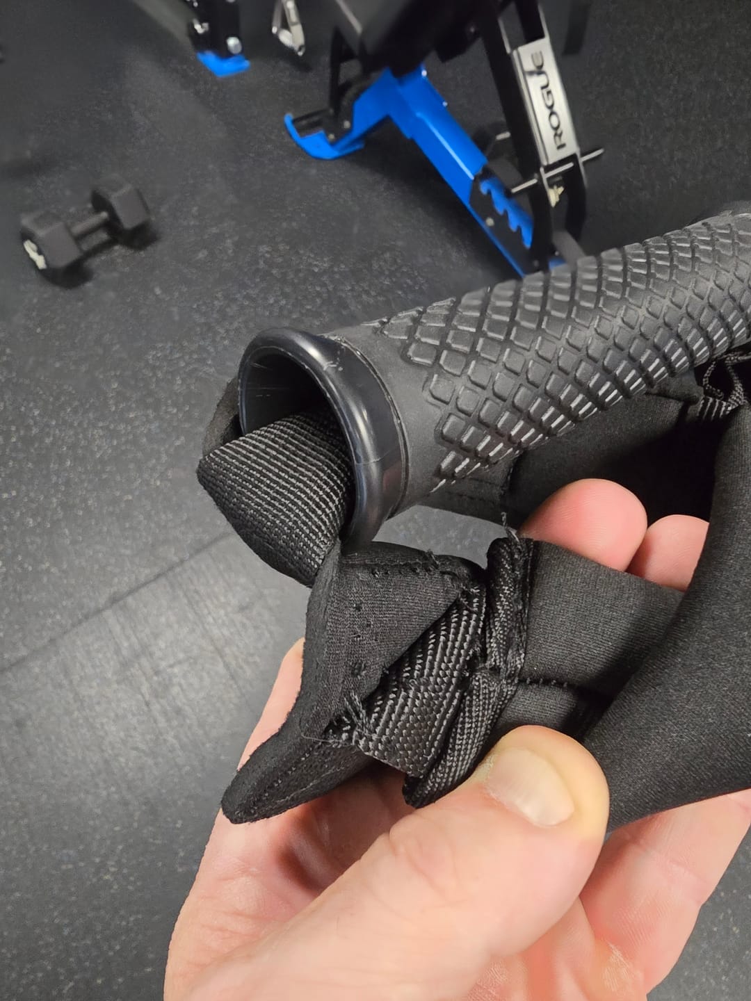 Customer photo review of ANDREONI FOCUS STRAPS ™ - Triceps, Face Pulls and Cable Workout Straps.