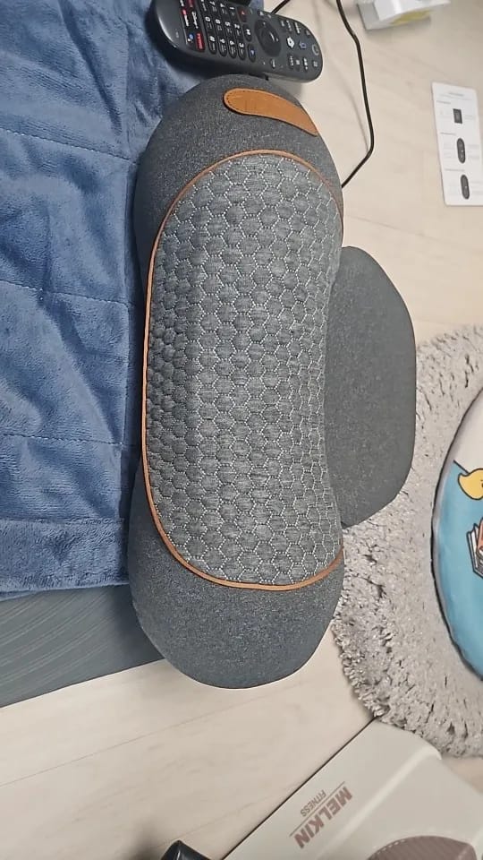 Customer photo review of Original Cillaxe™ Thera Pillow