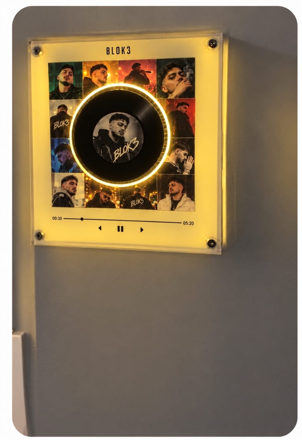 Customer photo review of Blok3 Seti — Buzdolabı Plak Çalar + 8 Plak - Plakmood™