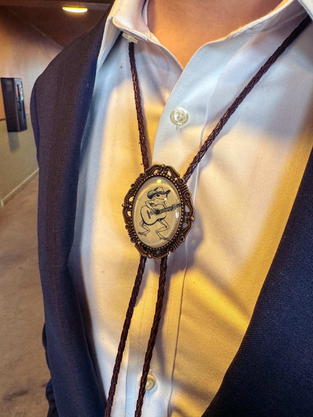 Customer photo review of Bolo Tie with Frog Western Cowboy String Tie