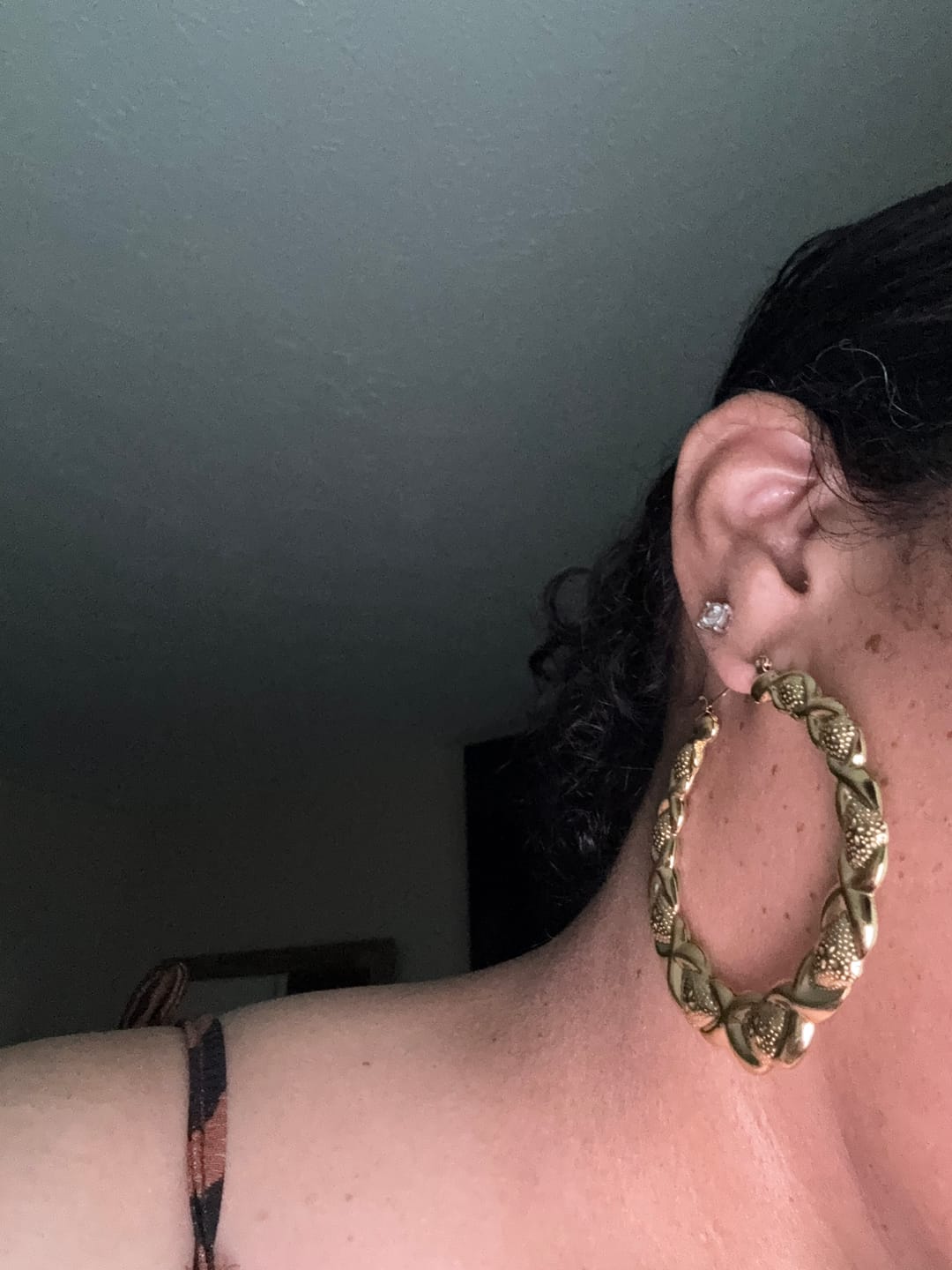Customer photo review of XOXO Hoop Earrings