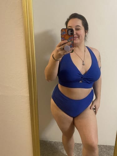 Customer photo review of Emoswim - Strukturiertes High-Waist Bikini-Set mit Knoten vorne