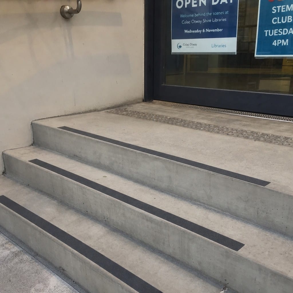 Customer photo review of 55mm Carborundum Stair Insert Cut to Any Size