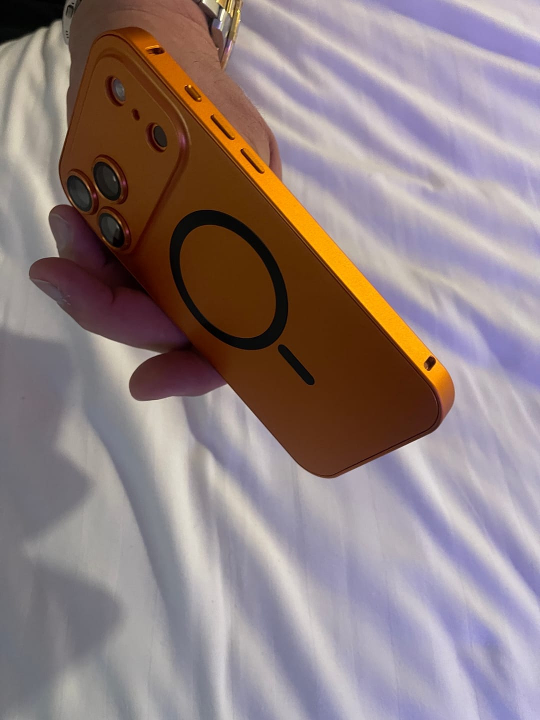 Customer photo review of Funda MagCase Metal TRAZEN para iPhone