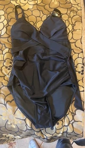 Customer photo review of Emoswim - Metallic-Akzente Mesh-Panel Badeanzug