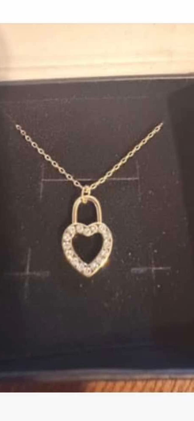 Customer photo review of Janelle 18k White Gold Plated Heart Padlock Pendant Necklace with Swarovski Crystals