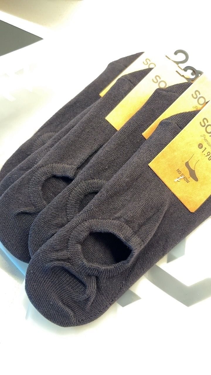 Customer photo review of [5 Pairs] No Show Cotton Socks