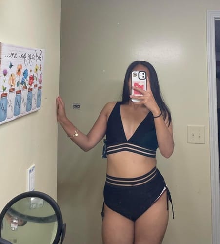 Customer photo review of Emoswim - High Waist Bauchweg Colorblock Bikini-Sets