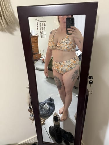 Customer photo review of Emoswim - V-Ausschnitt High Waist Bikini