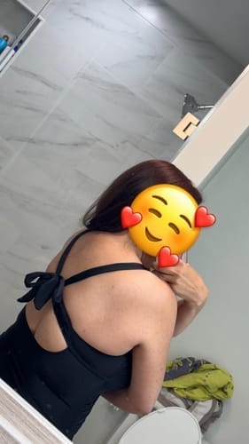 Customer photo review of Emoswim - Damen Badeanzüge Bauchweg Cut-Out High Waist Bademode Wickeloptik Rückenbindung