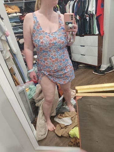 Customer photo review of Emoswim - Badekleid Badeanzüge für Damen Bauchweg Badekleider Rock Bademode