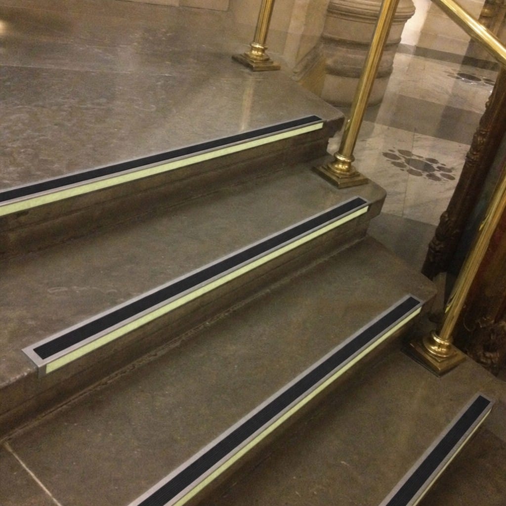 Customer photo review of Photoluminescent Anti-Slip Aluminium Stair Nosing - Glow in the Dark Ramp Profile