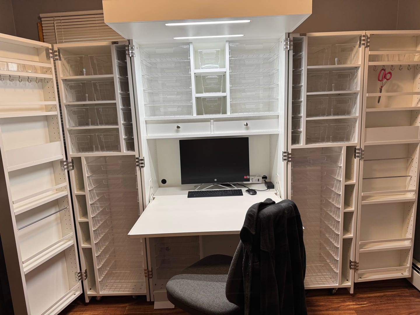 Customer photo review of 2 Built-In Drawers