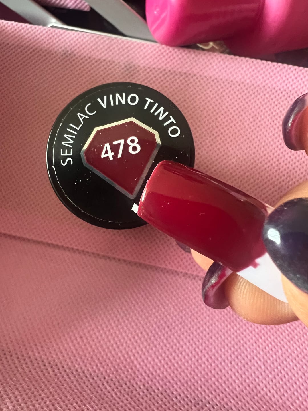 Customer photo review of Semilac 478 Vino Tinto UV Gel Polish