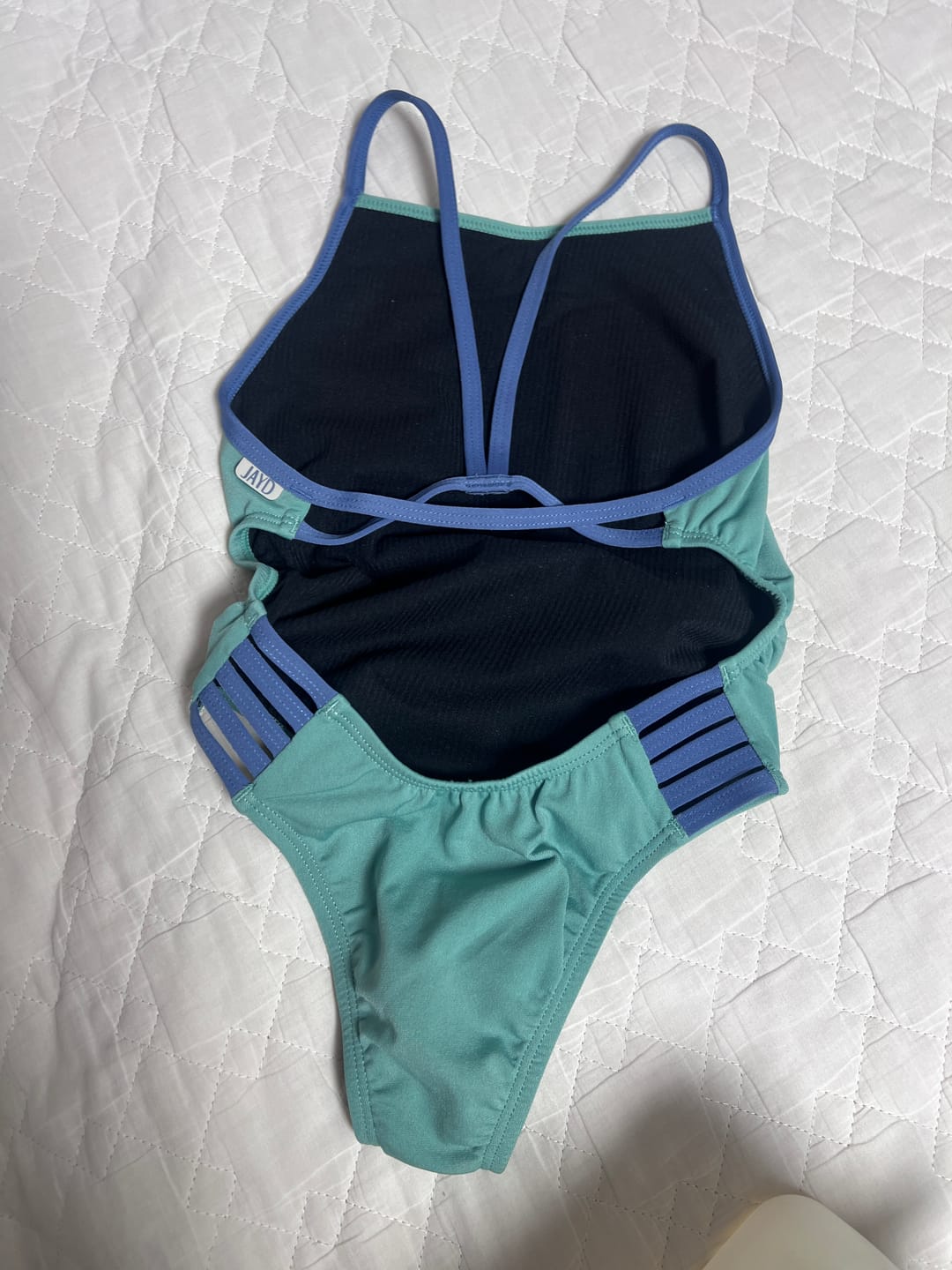 Customer photo review of LENNOX ONE PIECE - Matcha|Storm