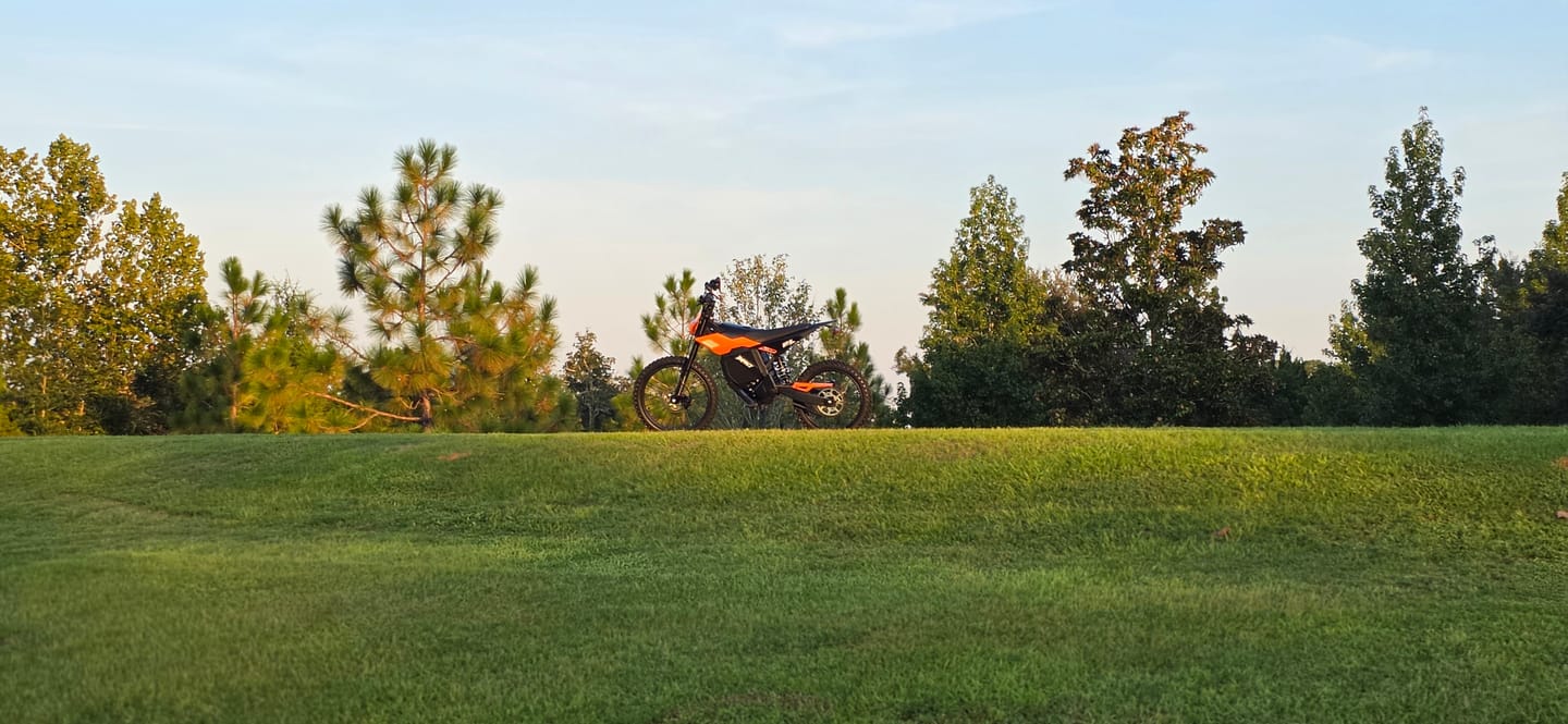 Customer photo review of Eskute® RTX 19"17" 6500W Electric Dirt Bike for Adults