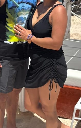 Customer photo review of Emoswim - Damen Badekleid Bauchweg Badeanzüge Schlankmachendes Transparentes Mesh Sarong-Wickelrock Bademode