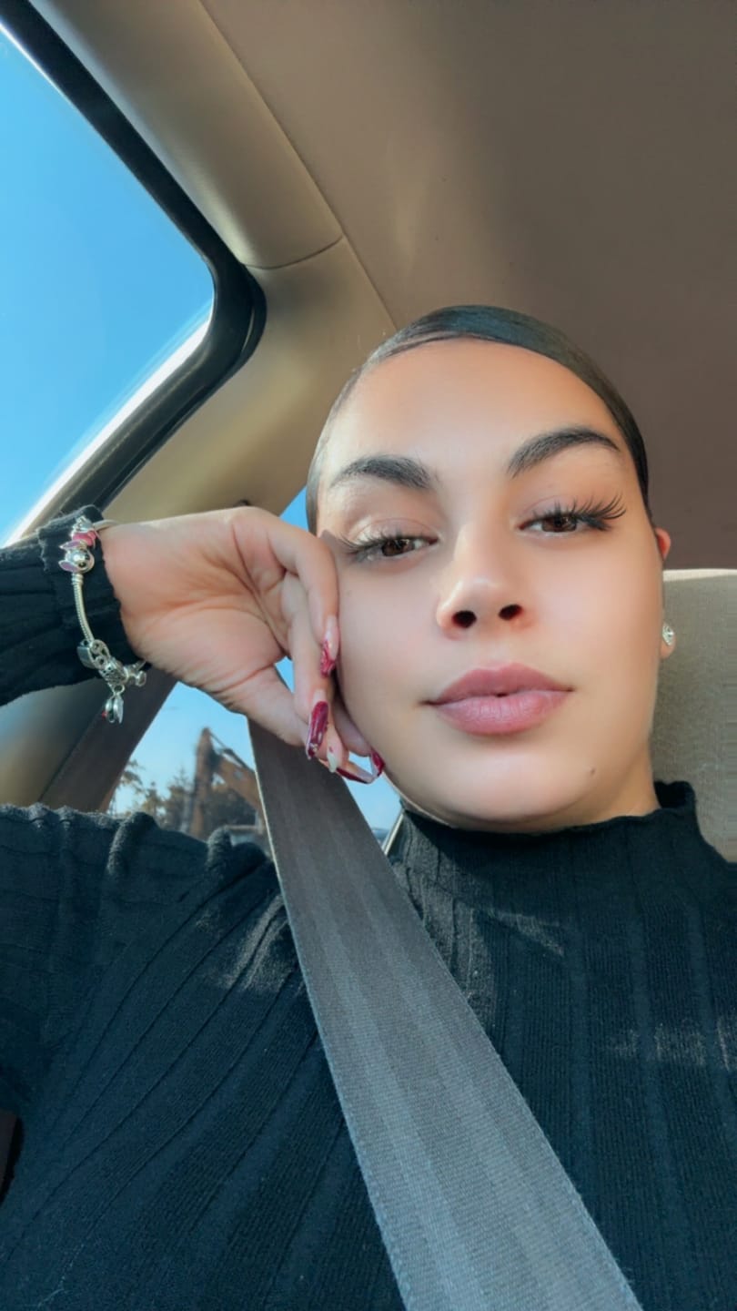 Customer photo review of DOUBLE GLAM QUEENS REFINED GEMS BUNDLE