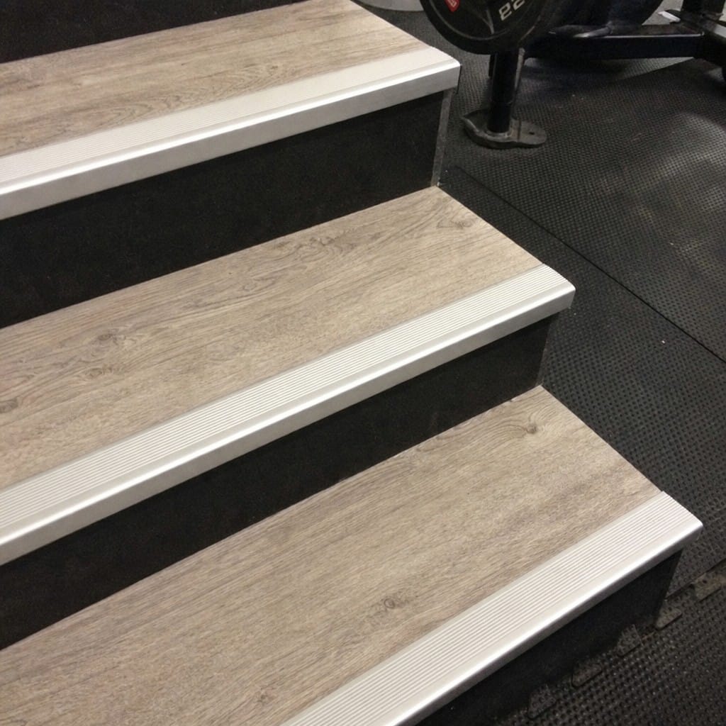 Customer photo review of Aluminium Stair Nosing 28 x 14.5mm Push-In Edge Trim for 5mm LVT