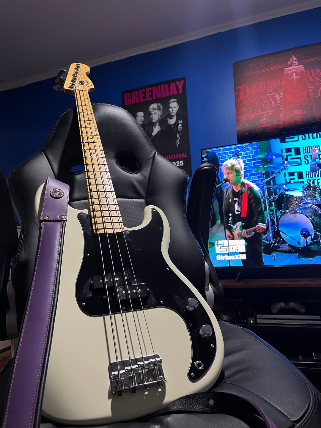 Customer photo review of Markbass Energy Series 4 Stainless Steel (45-105) Cuerdas de Bajo Eléctrico