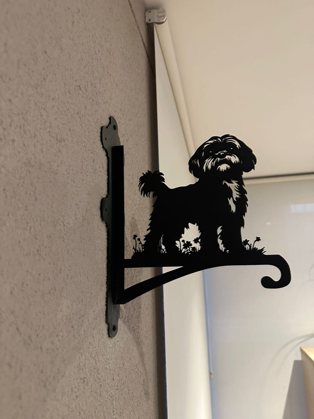Customer photo review of Shih Tzu - Suporte de Planta em Metal