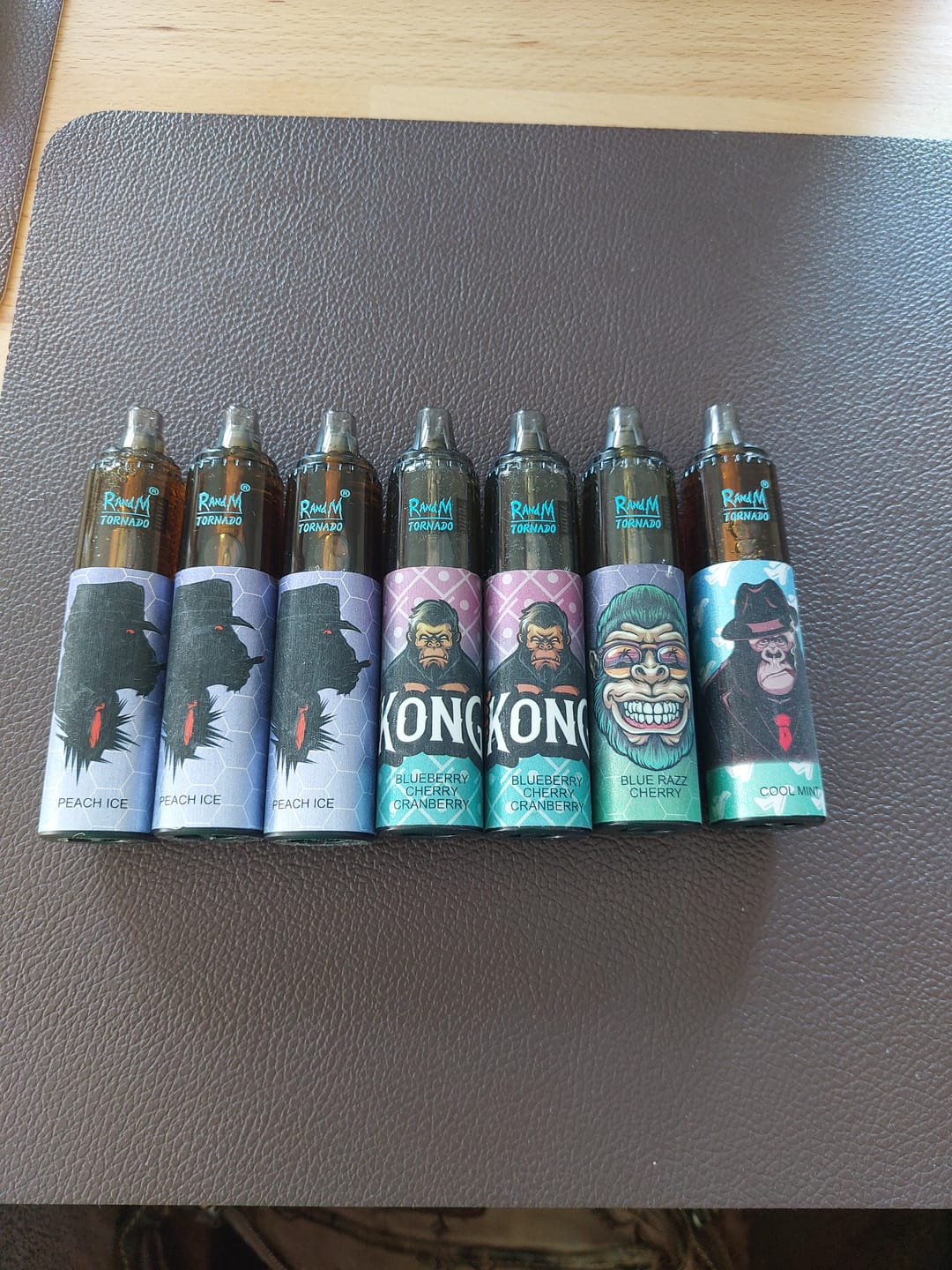 Customer photo review of RandM Tornado 7000 Puff Disposable Vape Zero Nicotine