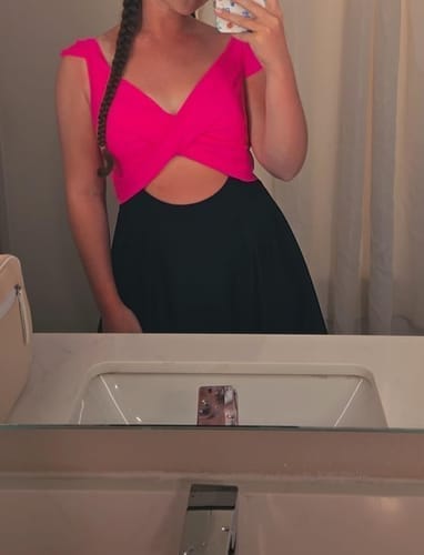 Customer photo review of Emoswim - Damen Badeanzug Rüschen Cut-Out Badekleid Bauchweg V-Ausschnitt Wickel-Bademode