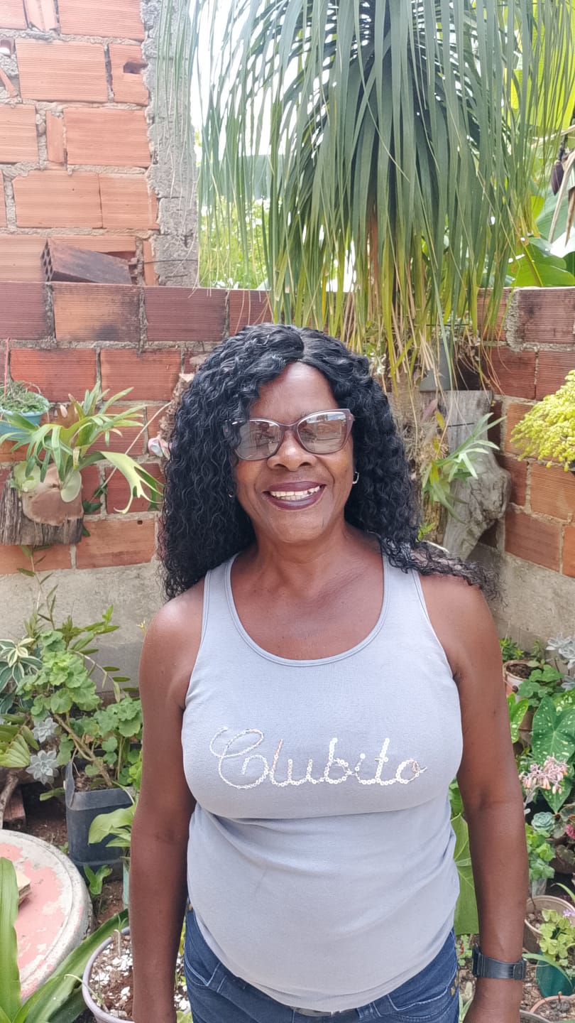 Customer photo review of Lace Front Humana Alberta Cacheada