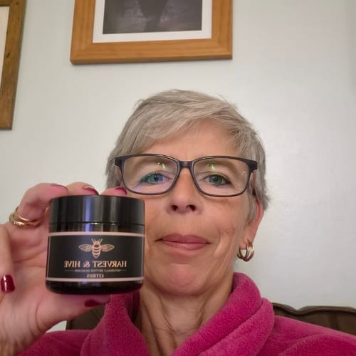 Customer photo review of Harvest & Hive™ Organic Tallow Balm - Made in the UK 🇬🇧
