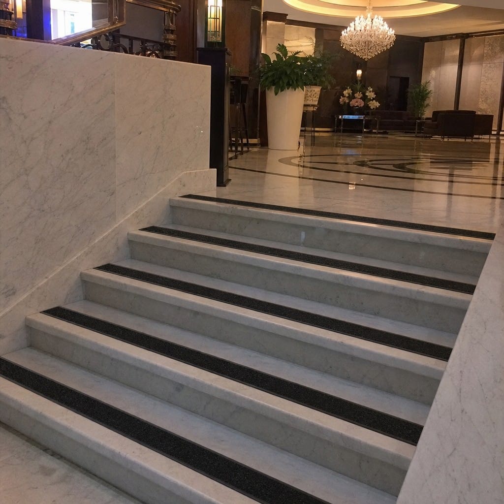 Customer photo review of 20mm Carborundum Stair Insert Cut to Any Size