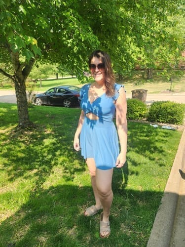 Customer photo review of Emoswim - Damen Badeanzug Rüschen Cut-Out Badekleid Bauchweg V-Ausschnitt Wickel-Bademode
