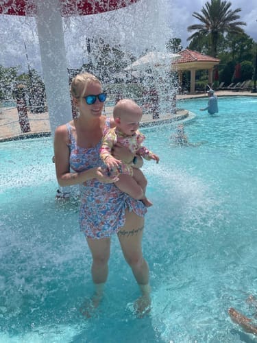 Customer photo review of Emoswim - Badekleid Badeanzüge für Damen Bauchweg Badekleider Rock Bademode