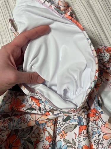 Customer photo review of Emoswim - One-Shoulder Badekleid für Damen Bauchweg Badeanzug mit Rock - Blume