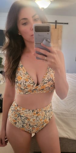 Customer photo review of Emoswim - V-Ausschnitt High Waist Bikini