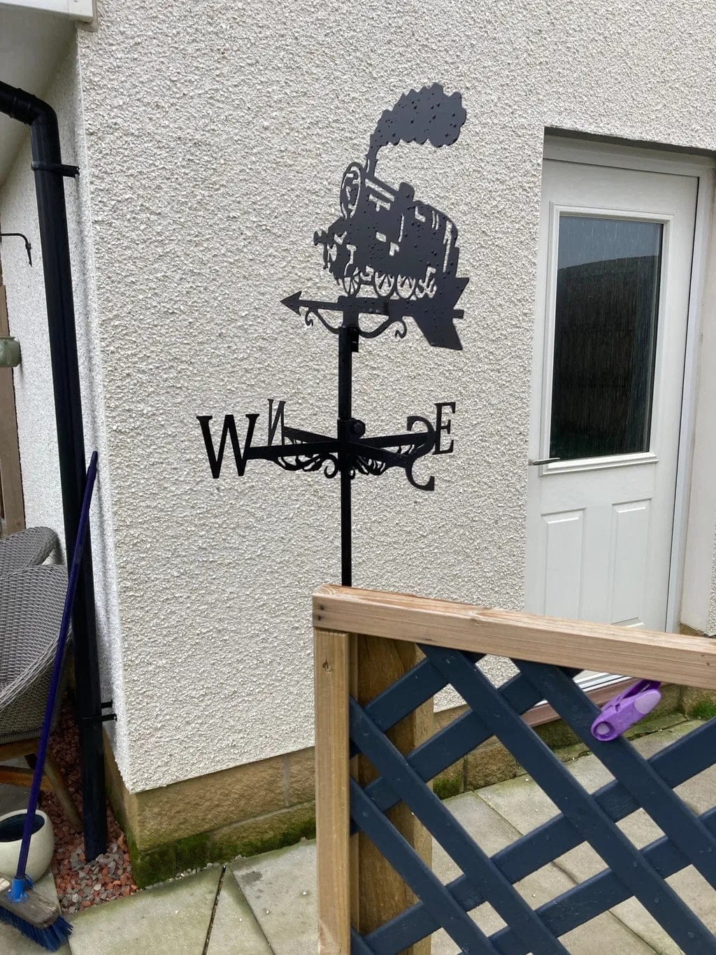 Customer photo review of Weather Vane - Old School Locomotive