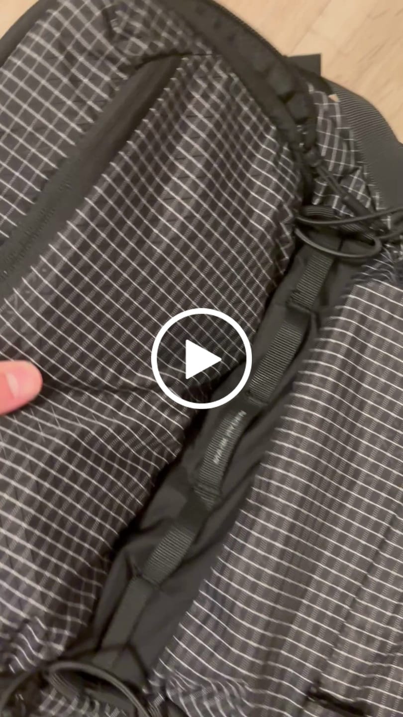 Customer video review of AeroPro: 17.3" Laptop Backpack with Enhanced Support for Travelers