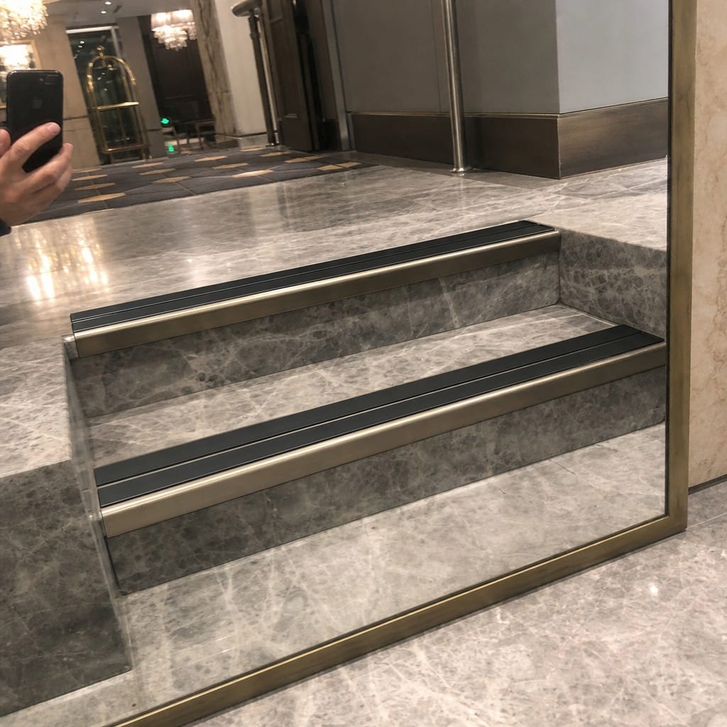 Customer photo review of Black, Bronze & Mirror Aluminium Stair Nosing 93x38mm Square Edge, Twin Anti-Slip Inserts
