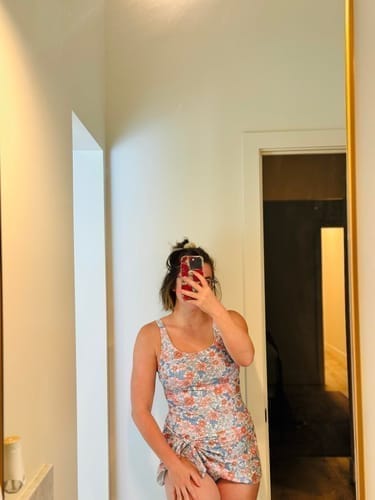 Customer photo review of Emoswim - Badekleid Badeanzüge für Damen Bauchweg Badekleider Rock Bademode