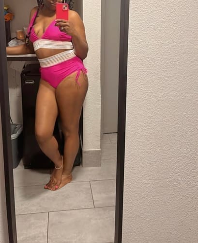 Customer photo review of Emoswim - High Waist Bauchweg Colorblock Bikini-Sets